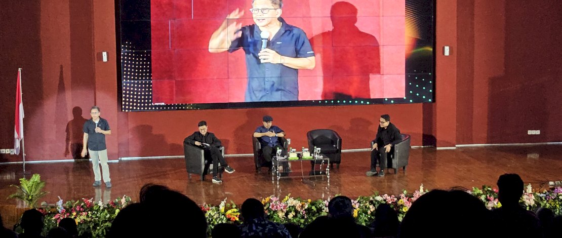 Publik Lecture Series Ketiga Pandu Negeri di Makassar: Anak Muda Diajak Baca Peta Global dan Bahaya "Pemilu Tanpa Demokrasi"