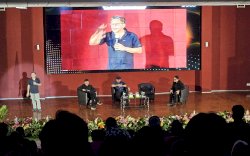 Publik Lecture Series Ketiga Pandu Negeri di Makassar: Anak Muda Diajak Baca Peta Global dan Bahaya "Pemilu Tanpa Demokrasi"