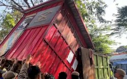 Tertibkan Lapak PK5 di Trotoar, Lurah Maloku: Kembalikan Fungsi Ruang Pejalan Kaki