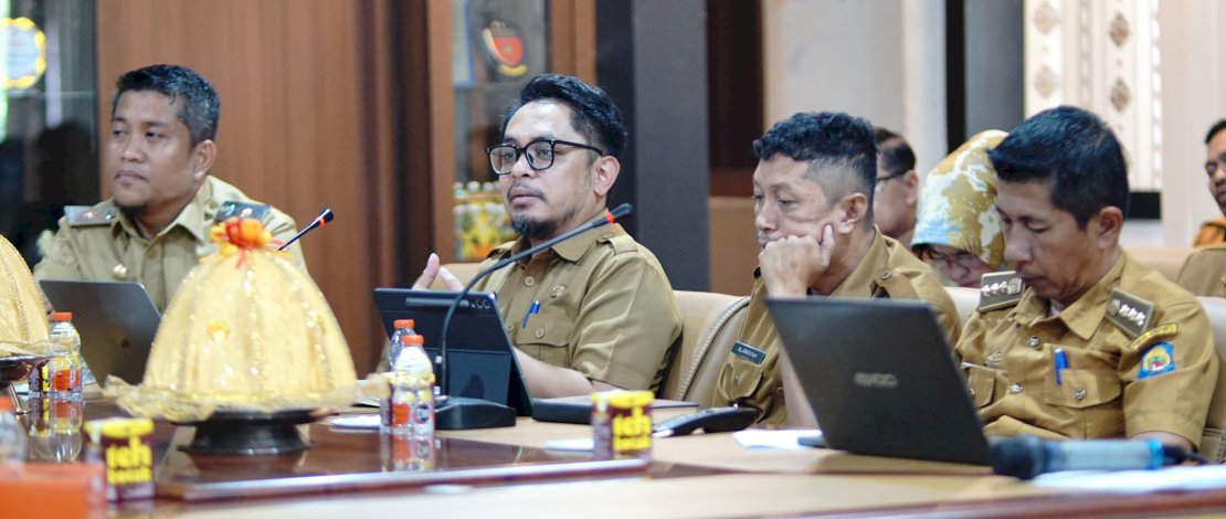 Rapat Koordinasi Pencegahan dan Penanganan Anak Tidak Sekolah (ATS) Tahun 2026 di Ruang Rapat Bupati Jeneponto, Senin, 11 Mei 2026