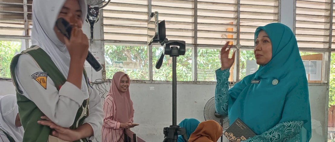 Ketua Tim Penggerak (TP) PKK Kabupaten Luwu Utara, Misnawati Andi Abdullah Rahim memberikan apresiasi tinggi kepada Pusat Informasi dan Konseling Remaja (PIK-R) Generik SMAN 4 Kabupaten Luwu Utara. 
