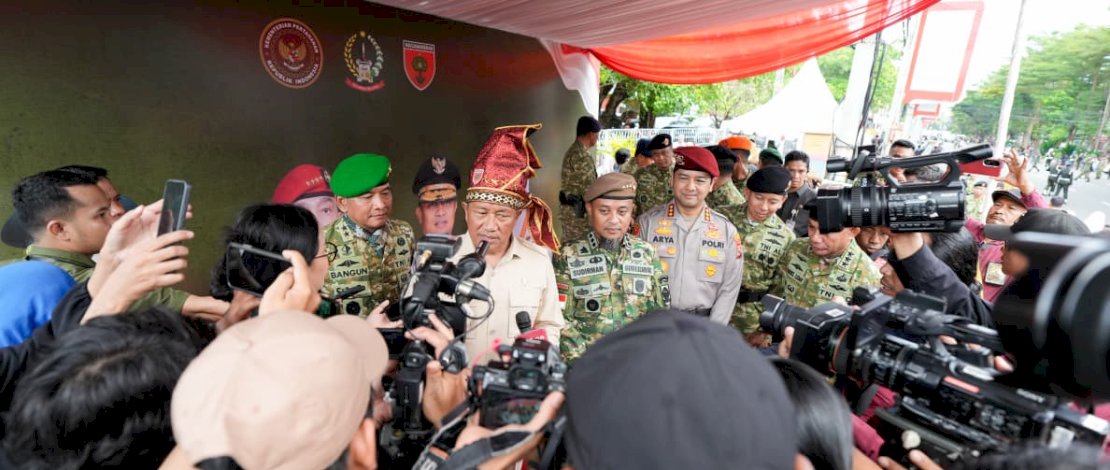 Sulsel Jadi Provinsi Pertama Bentuk Komcad ASN, Wamenhan: Langkah Gubernur Andi Sudirman Patut Diapresiasi