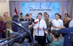 Taruna Ikrar: Masyakat Jangan Salah Tafsir, Regulasi Baru BPOM Tidak Mengatur Regulasi Apoteker Namun Peredaran Obat di Minimarket.