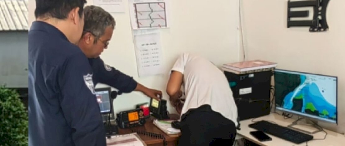 Verifikasi lapangan terhadap Stasiun Radio Boom Baru Tanjung Buyut telah dilaksanakan oleh Distrik Navigasi Kelas I Tanjung Buyut, Palembang.