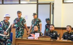 Empat Prajurit TNI Dituntut 2,5 Tahun Penjara dalam Kasus Penyiraman Air Keras Aktivis KontraS