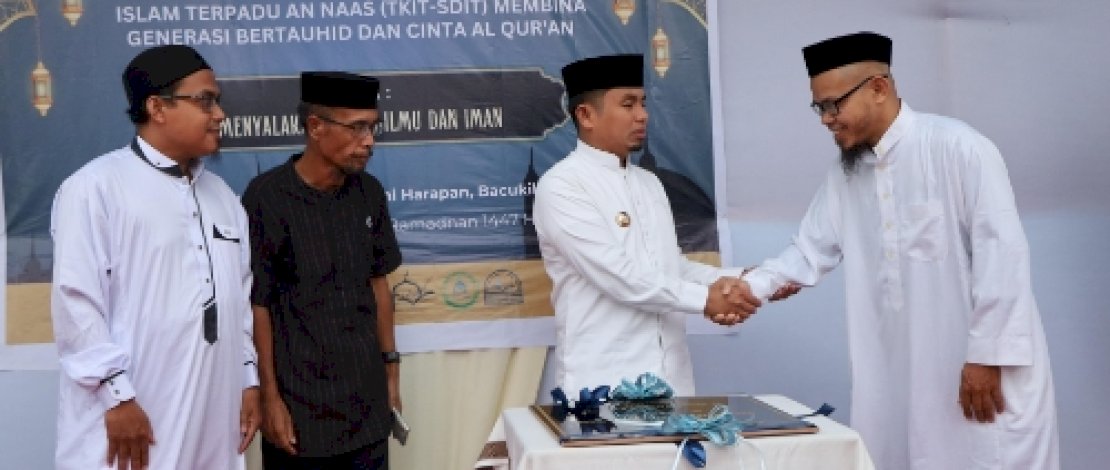 Resmikan Masjid dan Sekolah Islam Terpadu An Naas, Tasming Hamid Dorong Lahirnya Generasi Qurani di Parepare