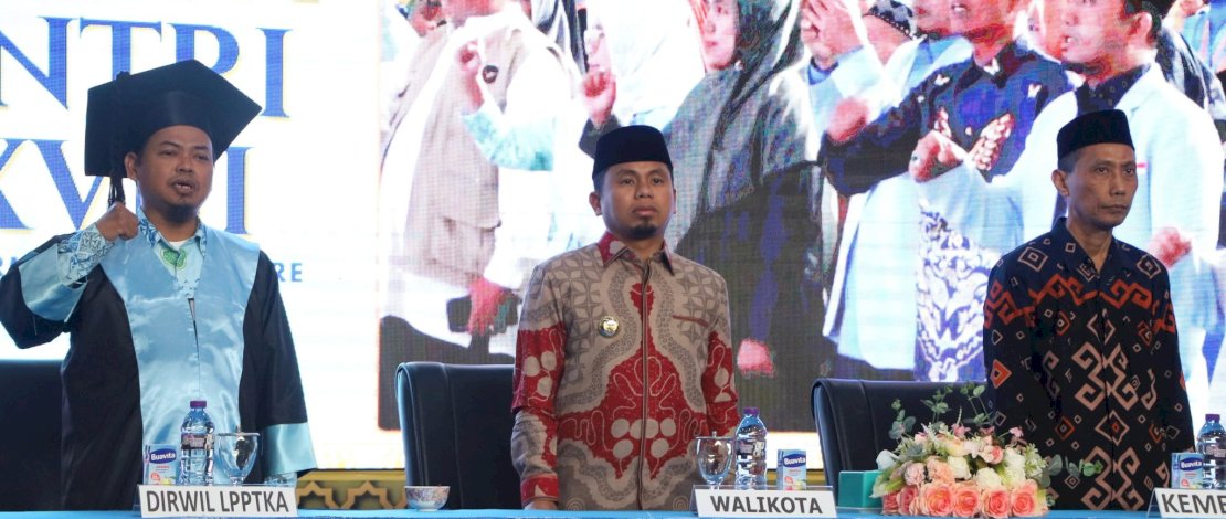 Di Wisuda Santri XXVIII LPPTKA-BPKRMI, Wali Kota Tasming Ajak Generasi Muda Jaga Tradisi Membaca Al-Qur'an
