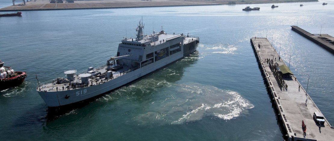 Sukses Gelar Berbagai Aksi Sosial, KRI Teluk Kupang-519 dalam Operasi Trisila-26 Tahap II Tahun 2026 Resmi Dilepas Menuju Surabaya 