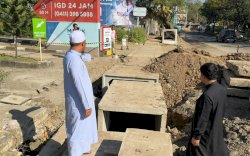 Tinjau Progres Jalan Hertasning hingga Burung-burung, Gubernur Sulsel Pastikan Pekerjaan Berjalan Sesuai Target