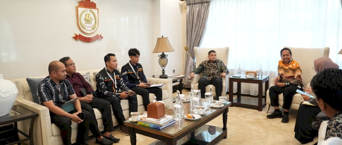 BPS Mulai Pendataan Door to Door, Wali Kota Makassar Jadi Responden Pertama