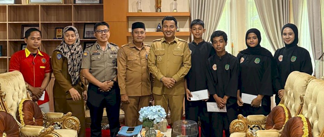 Harumkan Nama Daerah, Bupati Andi Rahim Beri Apresiasi Pelajar Peraih Emas Kejuaraan Pencak Silat Nasional