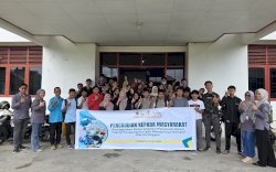 Unhas Bekali Peternak Sidrap Teknik Modern Jaga Kesehatan Unggas dan Tingkatkan Produktivitas