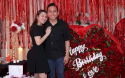 Kejutan Manis Ultah ke-34 Ayu Ting Ting: Bunga Raksasa dari Kevin Gusnadi dan Sinyal "Gas Halal"