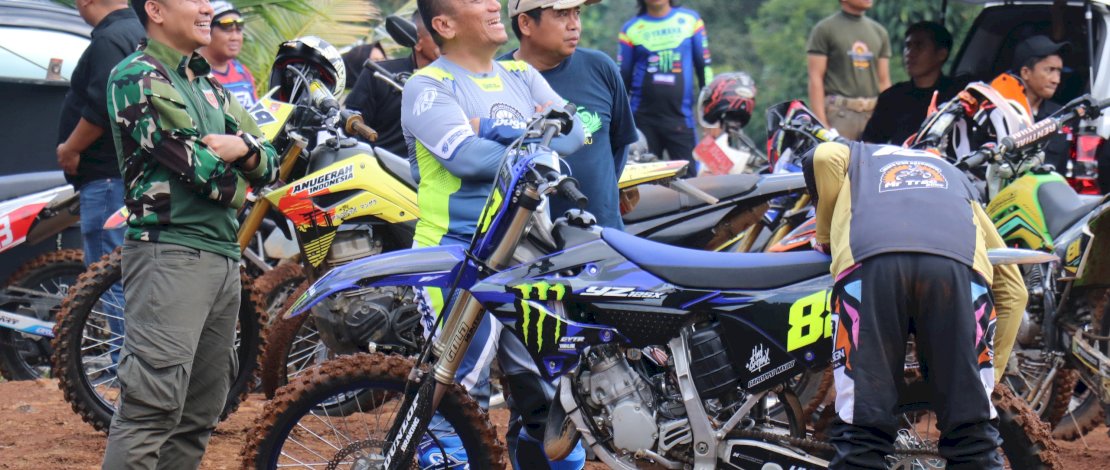 Trail Adventure Explore Bumi Batara Guru kembali mewarnai Hari Jadi ke-23 Kabupaten Luwu Timur. Event ini diikuti sebanyak 1.130 rider yang datang dari berbagai daerah di Sulawesi hingga luar Pulau Sulawesi.
