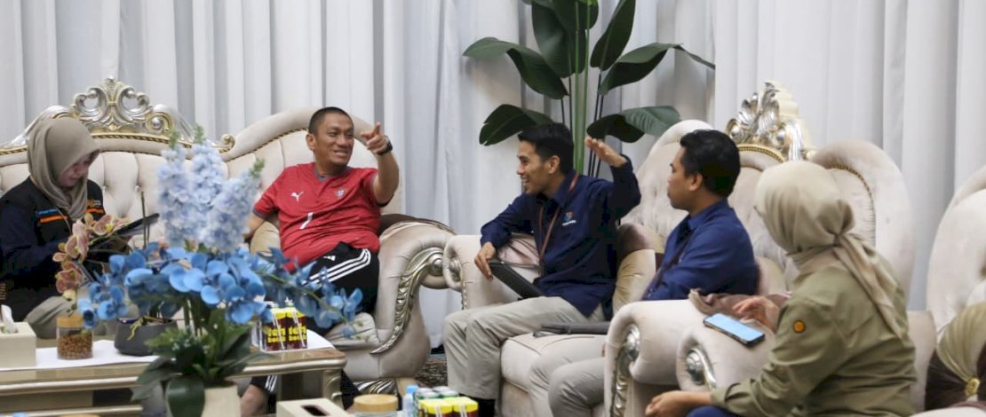 Bupati Luwu Timur, Irwan Bachri Syam, menjadi salah satu responden dalam pelaksanaan Sensus Ekonomi (SE) 2026 yang dilaksanakan oleh Badan Pusat Statistik Kabupaten Luwu Timur.