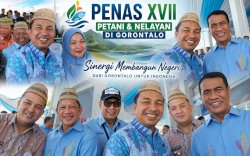 Kenakan Upia Karanji, Bupati Luwu Utara Tampil Kompak Bareng Mendagri dan Mentan di PENAS XVII Gorontalo