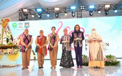 Bukan Cuma Sutra! Tenun Rongkong hingga Kain Kajang Siap Unjuk Gigi di HUT Dekranas 2026