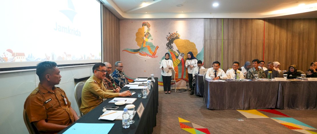 Sekretaris Daerah Provinsi Sulsel, Jufri Rahman, membuka Rapat Umum Pemegang Saham (RUPS) Tahunan Tahun Buku 2025 PT Jamkrida Sulsel di Hotel Ibis Styles Makassar, Senin, 29 Juni 2026.