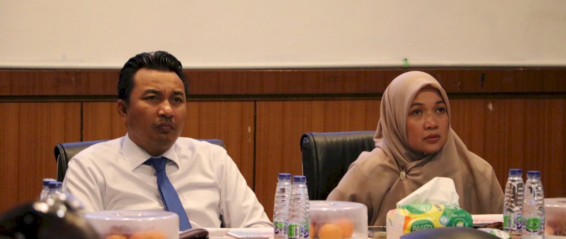 Bupati Luwu Utara, Andi Abdullah Rahim, resmi mengalihkan status penanganan bencana banjir&nbsp;dari tanggap darurat ke masa pemulihan (transisi darurat) selama enam bulan ke depan.