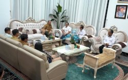 Bupati Irwan Teken Komitmen Pembangunan Sanitasi 2026, Dukung Penuh Program Lutim Juara