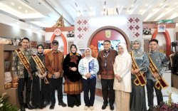 Kota Makassar Tampil Spektakuler di City Expo APEKSI 2026, Booth Pinisi Padukan Budaya, AI dan Inovasi Daur Ulang