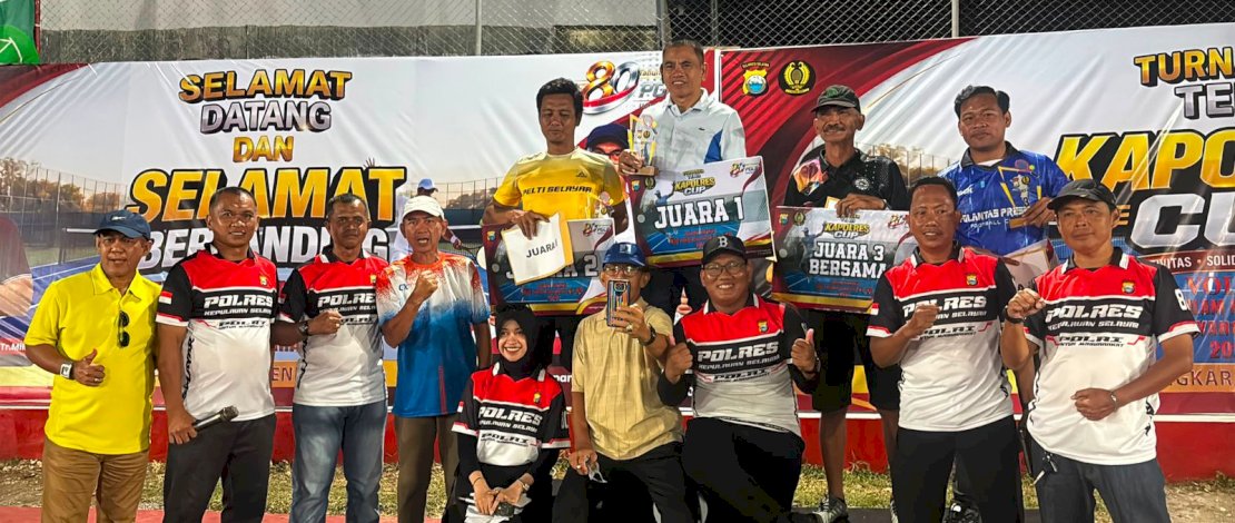 Turnamen Tenis Kapolres Selayar Cup 2026 dalam rangka memperingati Hari Bhayangkara ke-80 resmi ditutup pada Sabtu, 4 Juli 2026, di Lapangan Tenis  Outdoor Tanadoang Pelti  Benteng, Kabupaten Kepulauan Selayar.