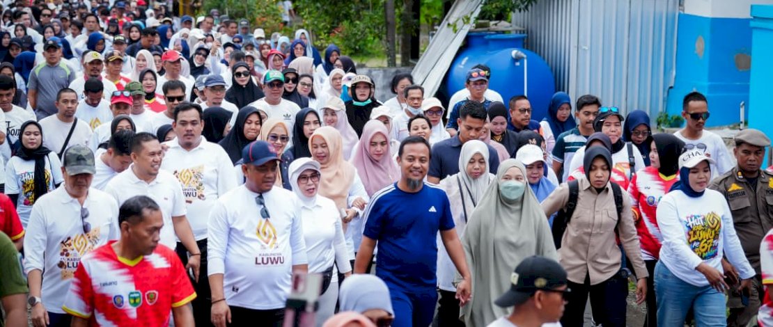 Puluhan Ribu Warga Semarakkan Jalan Sehat Anti Mager Bersama Gubernur Sulsel Peringati 67 Tahun Kabupaten Luwu