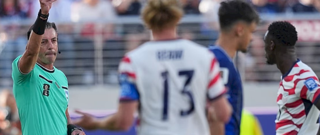 Kontroversi Piala Dunia 2026: FIFA Batalkan Sanksi Kartu Merah Folarin Balogun Usai Telepon dari Donald Trump