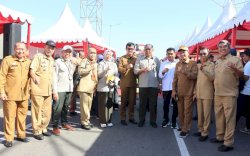Sekda Pinrang Hadiri Penyerahan Bantuan Pertanian, Dukung Percepatan Swasembada Pangan