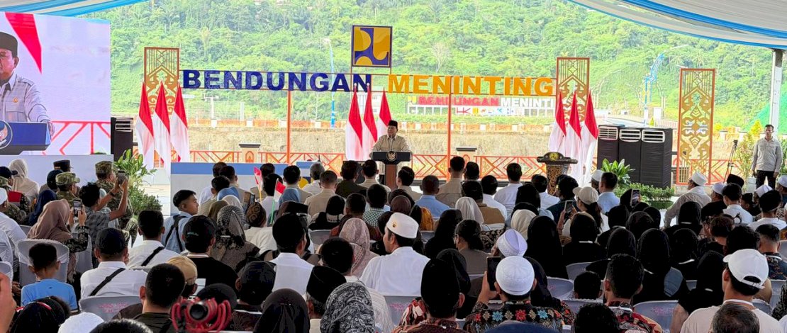 Presiden Prabowo saat meresmikan Bendungan Meninting di Kabupaten Lombok Timur, Nusa Tenggara Barat (NTB), Jumat (10/7/2026).