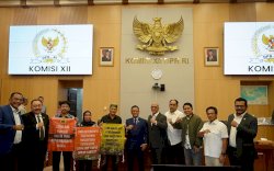 Warga Tamalanrea dan WALHI Datangi DPR RI hingga KLH, Desak Pembatalan Proyek PLTSa Makassar