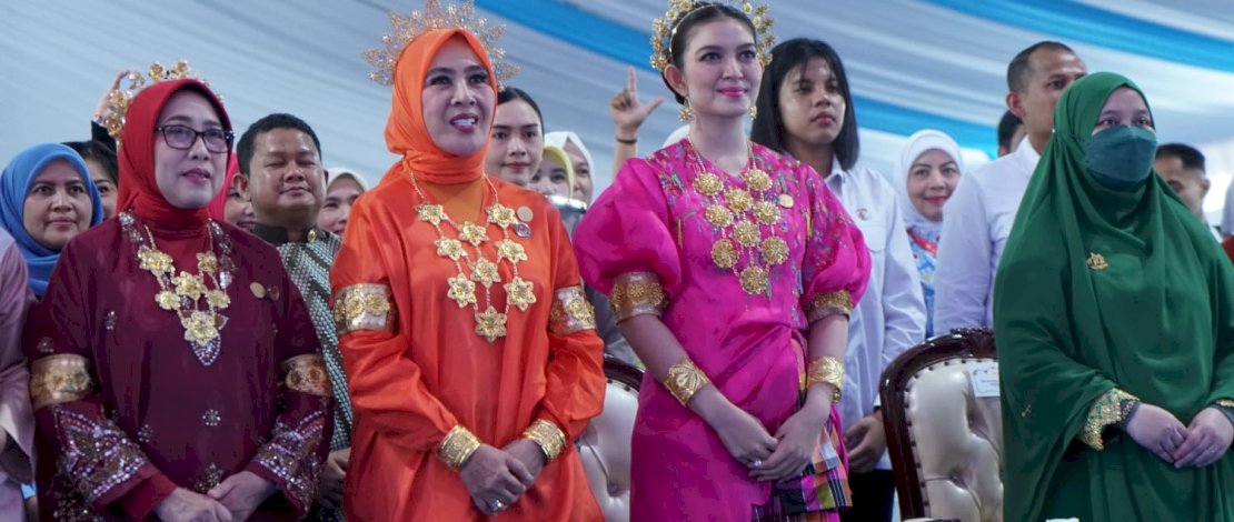 Kerajinan Khas Rongkong Jadi Andalan, Dekranasda Luwu Utara Promosikan Produk UMKM di HUT Dekranas ke-46