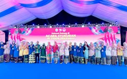 Ingin Perluas Pasar UMKM, Ketua Dekranasda Bantaeng Hadiri Puncak HUT Dekranas ke-46 Tahun