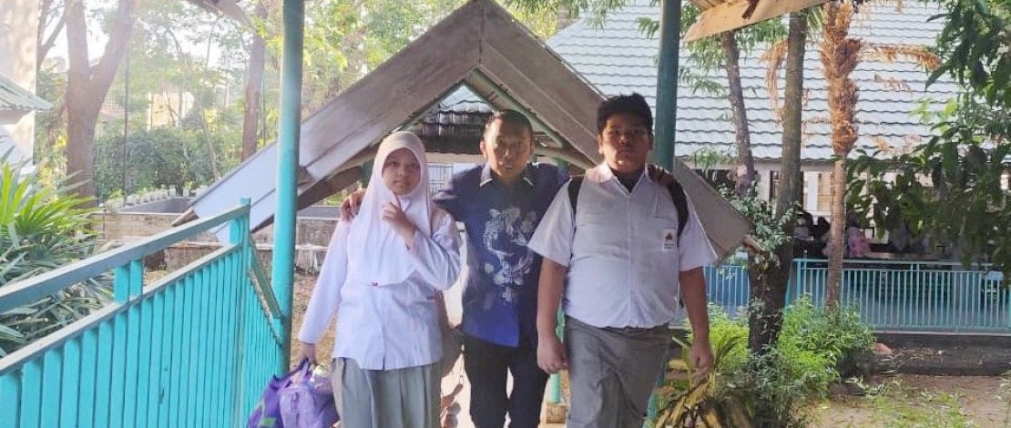 Menilik Aksi Bupati Sidrap di Hari Pertama Sekolah: Mengantar, Menyapa, dan Menginspirasi