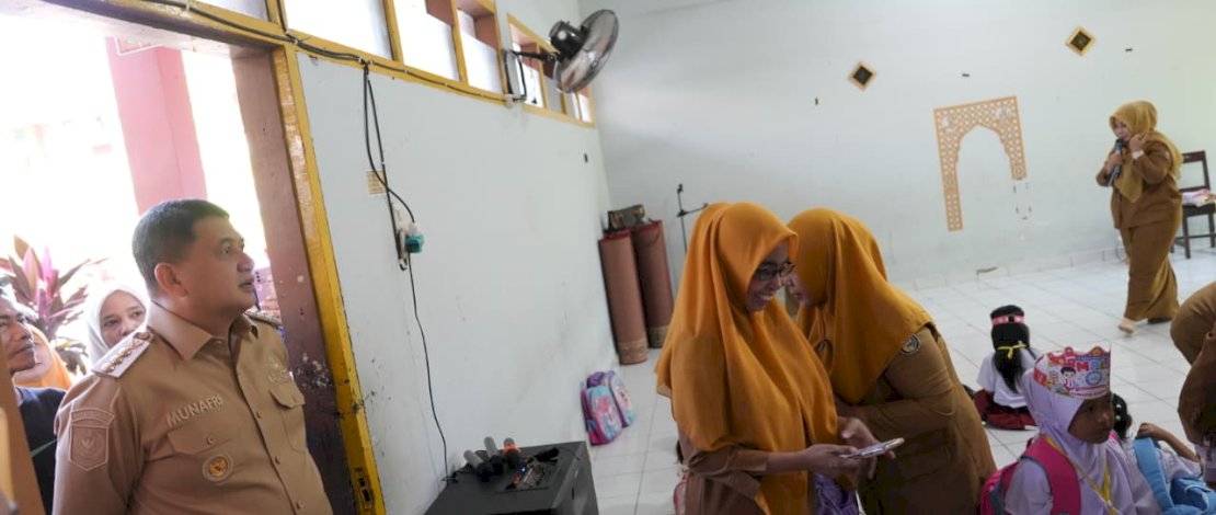 Munafri Arifuddin Antar Putrinya di Hari Pertama Sekolah, Lanjut Pantau MPLS 2026 di Makassar