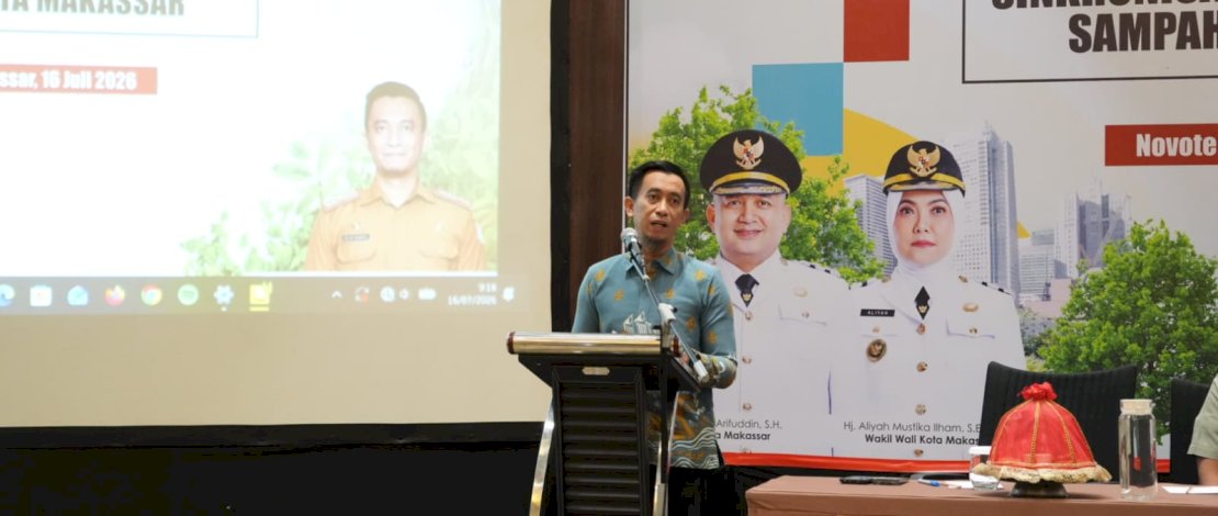 Kepala DLH Kota Makassar, Helmy Budiman