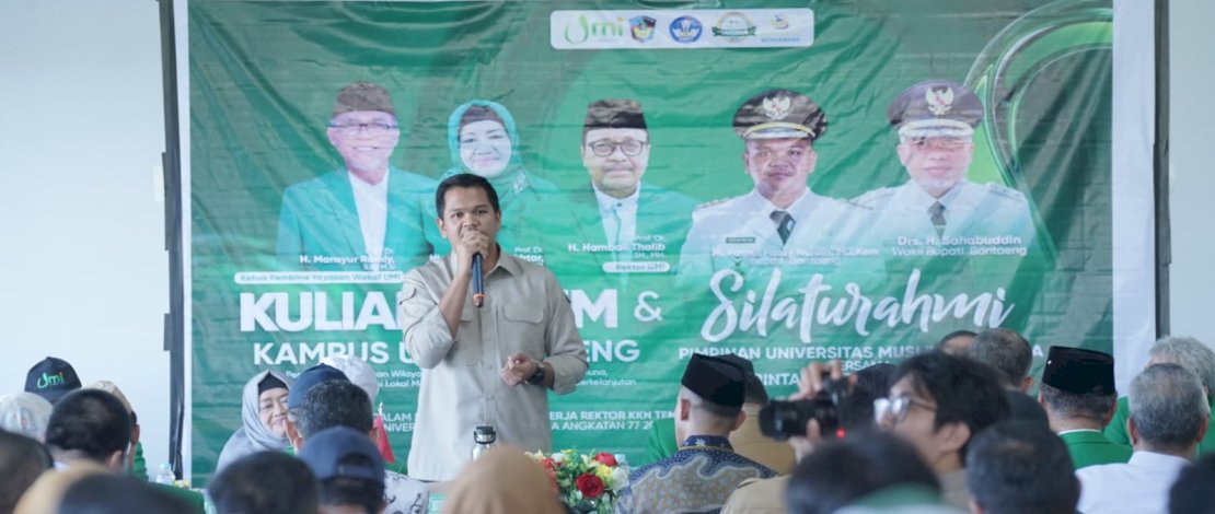 Suasana hangat dan penuh keakraban mewarnai Silaturrahmi Bupati Bantaeng, M. Fathul Fauzy Nurdin, bersama jajaran pimpinan Universitas Muslim Indonesia (UMI) Bantaeng, di Aula Kampus UMI Bantaeng, Selasa, 21 Juli 2026.