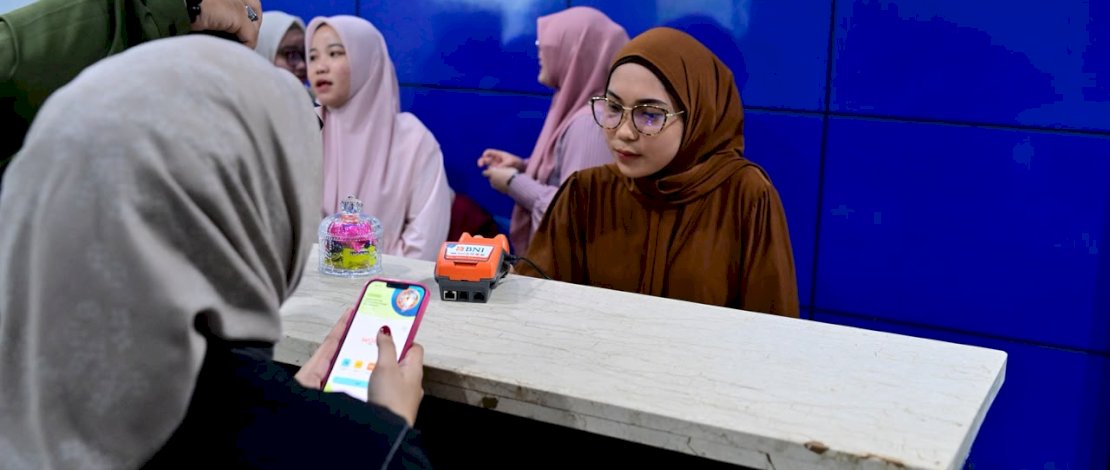 Tak Perlu Bawa Uang Tunai, Bayar Tagihan Air Kini Cukup Pindai QRIS di Perumda Air Minum Makassar