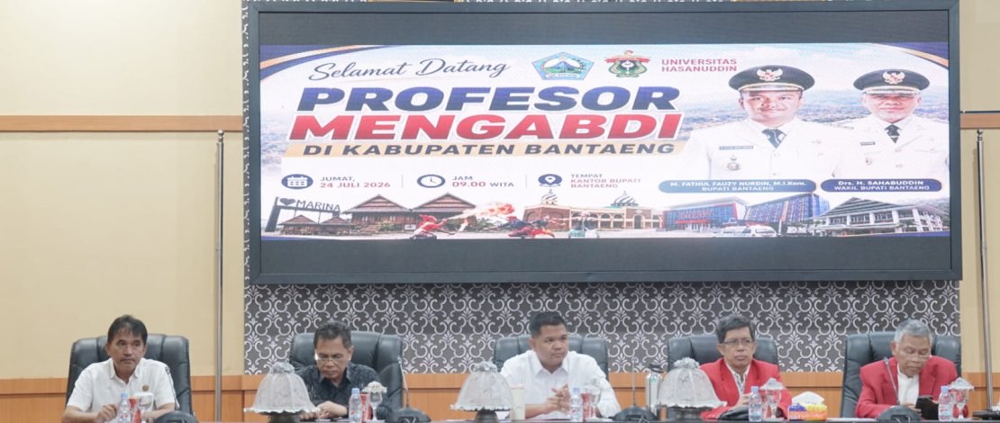 Bupati Bantaeng, M. Fathul Fauzy Nurdin, menerima kunjungan Tim Dewan Profesor Universitas Hasanuddin (Unhas) dalam rangka pelaksanaan program Profesor Mengabdi, di Ruang Pola Kantor Bupati Bantaeng, Jumat, 24 Juli 2026.
