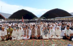 Lautan Jemaah Padati Lapangan Taman Siswa, Tablig Akbar Ustaz Abdul Somad di Masamba Sukses dan Penuh Berkah