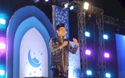 "Mau Muda Kuliah Ditanggung, Tua Dikasi Duit", UAS Sebut Tiga Kartu Sakti Luwu Timur Patut Dicontoh Daerah Lain