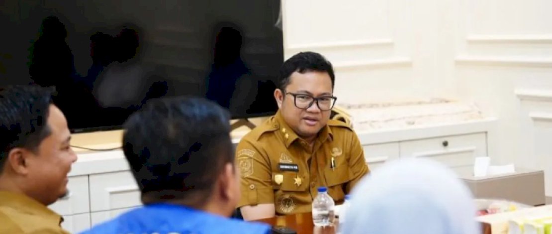 Wakil Bupati Gowa, Darmawangsyah Muin, saat menerima audiensi Dewan Pimpinan Cabang (DPC) Himpunan Nelayan Seluruh Indonesia (HNSI) Kabupaten Gowa, Selasa 28 Juli 2026. (INT)