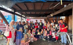 Dari Pesisir untuk Masa Depan, Mahasiswa KKN Unhas Bangun Budaya Literasi di Desa Pitue