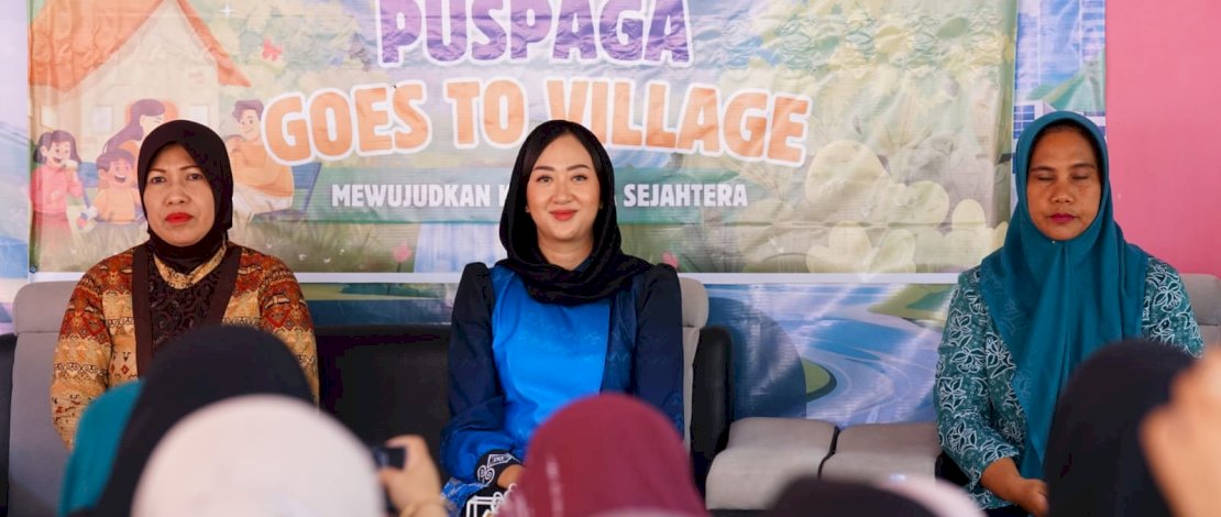 Ketua Tim Penggerak PKK Kabupaten Bantaeng, Gunya Paramasukhaputri, menghadiri sekaligus membuka secara resmi PUSPAGA (Pusat Pembelajaran Keluarga) Goes to Village dalam rangka mewujudkan keluarga sejahtera yang dilaksanakan di Kantor Desa Bonto Tiro, Kecamatan Sinoa, Kabupaten Bantaeng, Kamis, 30 Juli 2026.