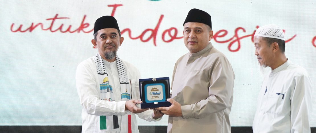 10 Ribu Muslimah Ramaikan Salam Indonesia di Makassar, Wali Kota Soroti Pentingnya Ketahanan Keluarga dan Ekonomi