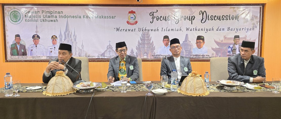 Komisi Ukhuwah MUI Kota Makassar menggelar FGD bertema Merawat Ukhuwah Islamiyah, Wathaniyah, dan Basyariyah, di Hotel Almadera Makassar, akhir pekan lalu.