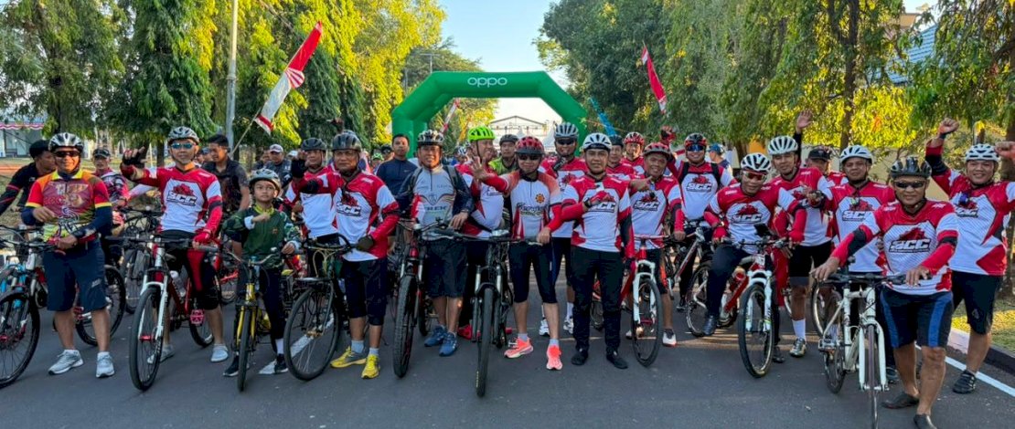 Fun Bike NBOD Meriahkan Makassar, Dansat Brimob dan TNI-Polri Gowes Bersama Warga