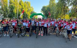 Fun Bike NBOD Meriahkan Makassar, Dansat Brimob dan TNI-Polri Gowes Bersama Warga
