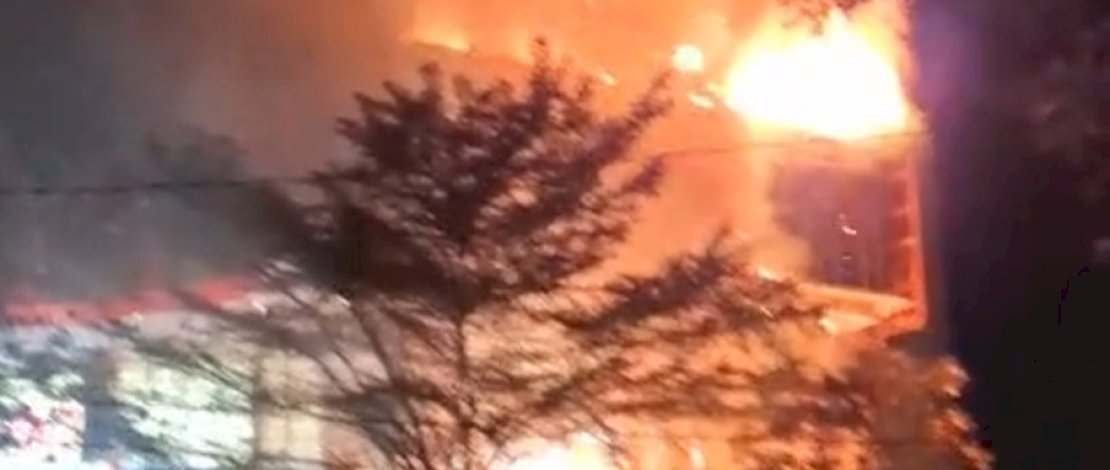 Kebakaran di Nipah Mall Makassar, Sejumlah Pakaian Ikut Terbakar