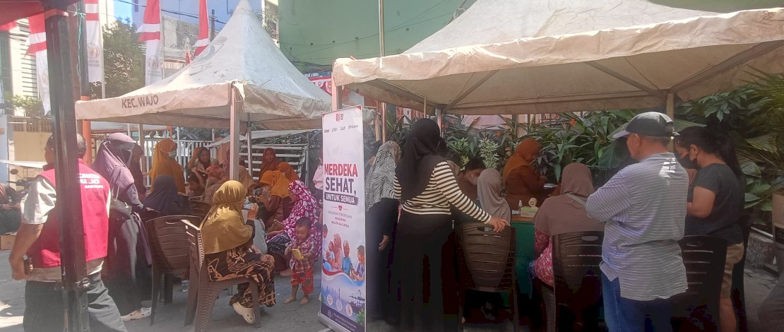Semarak Kemerdekaan RI, Pelindo Gelar Pemeriksaan Kesehatan Gratis bagi Lansia dan Balita di Kecamatan Wajo